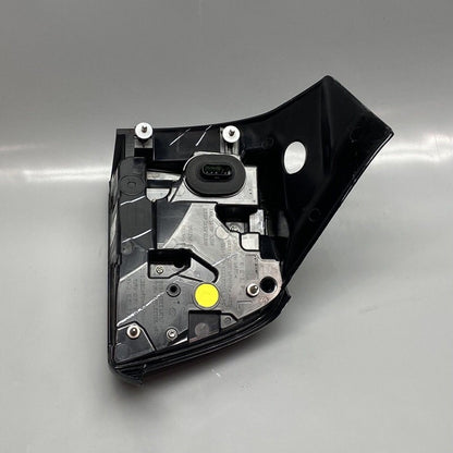 1502086-00-D TESLA MODEL Y TAIL LIGHT LEFT DRIVER 2020 2021 2022 2023 LED OEM 1502086-00-D