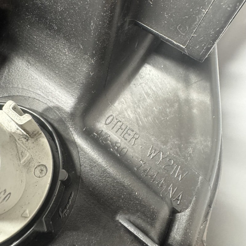 TOYOTA PRIUS HEADLIGHT RIGHT PASSENGER 2016 2017 2018 LED OEM