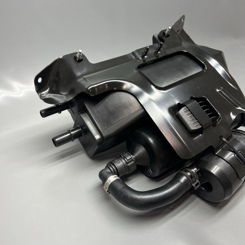 M9C3-9E857-AE RANGE ROVER SPORT VAPOR CANISTER 2022 2023 OEM M9C3-9E857-AE