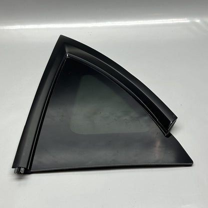 1495740-00-E TESLA MODEL Y QUARTER GLASS LEFT REAR 2020 2021 2022 2023 OEM 1495740-00-E