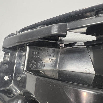 95B807571E PORSCHE MACAN REAR BUMPER LEFT MOUNT BRACKET 2016 17 18 19 20 21 22 2023 OEM