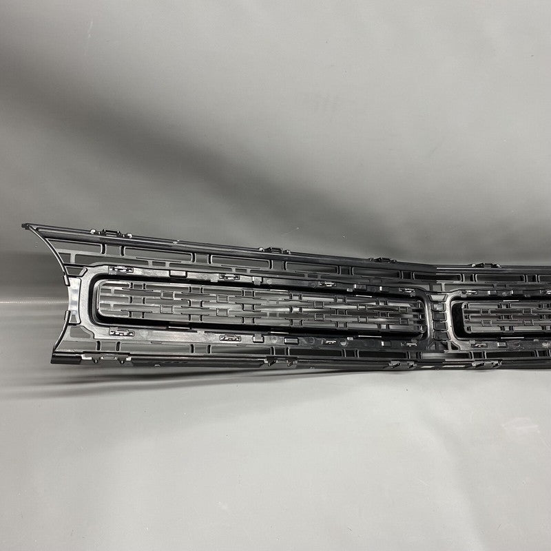 9403971 DODGE CHALLENGER FRONT GRILLE 2015 2016 2017 2018 2019 OEM 9403971