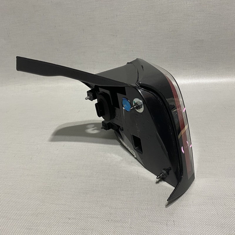 TESLA MODEL 3 TAIL LIGHT LEFT DRIVER 1077397-00-E 2017 2018 2019 2020 