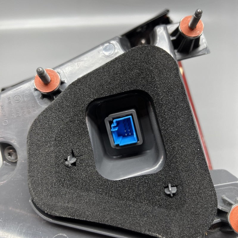 A2059065400 MERCEDES BENZ C300 WAGON TAIL LIGHT RIGHT PASSENGER C43 2015 2016 2017 W205 OEM