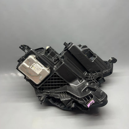 84664073 GMC TERRAIN HEADLIGHT LEFT DRIVER 2018 2019 2020 2021 XENON OEM 84664073
