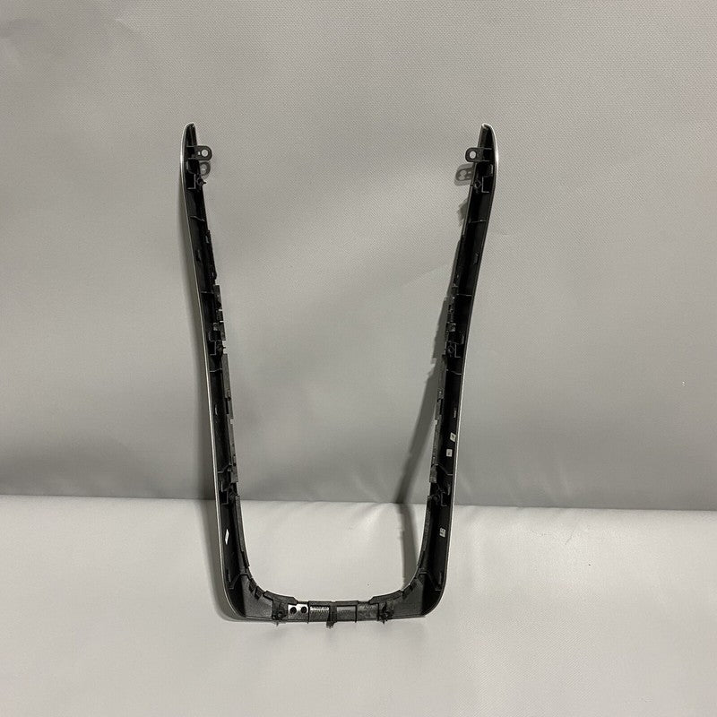 8K0863305 AUDI A4 A5 CONSOLE TRIM MOLDING FRAME 8K0863305 2013 2014 2015 2016 OEM