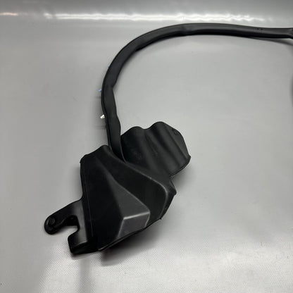 6009594-00-D TESLA MODEL S DOOR SEAL RIGHT FRONT 2012 2013 2014 2015 OEM 6009594-00-D