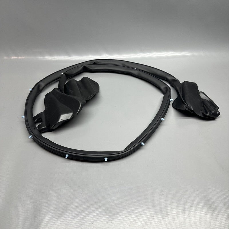 6009594-00-D TESLA MODEL S DOOR SEAL RIGHT FRONT 2012 2013 2014 2015 OEM 6009594-00-D