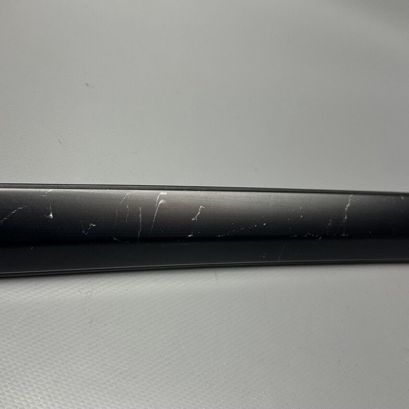 1080684-01-i TESLA MODEL 3 DOOR WINDOW MOLDING RIGHT FRONT 2017 18 19 20 21 2022 1080684-01-i