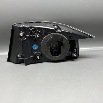 6005918-00-F TESLA MODEL S TAIL LIGHT LEFT DRIVER 6005918-00-F 2016 2017 2018 2019 2020 2021