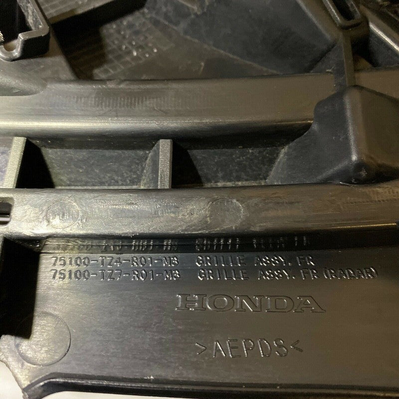 75100-TZA-R01-M3 ACURA TLX GRILLE 75100-TZA-R01-M3 2015 2016 2017 OEM 