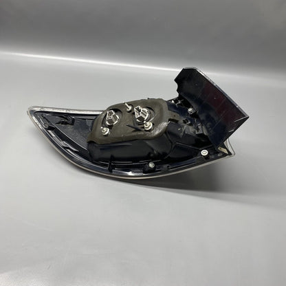 BBN751150 MAZDA 3 HATCHBACK TAIL LIGHT RIGHT PASSENGER BBN751150 2010 2011 2012 2013 OEM