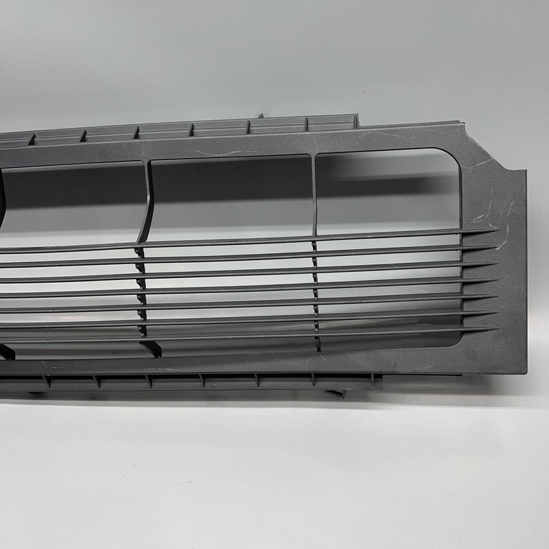 1058022-00-B TESLA MODEL S GRILLE CENTER LOWER DUCTING 2016 17 18 19 2020 OEM 1058022-00-B
