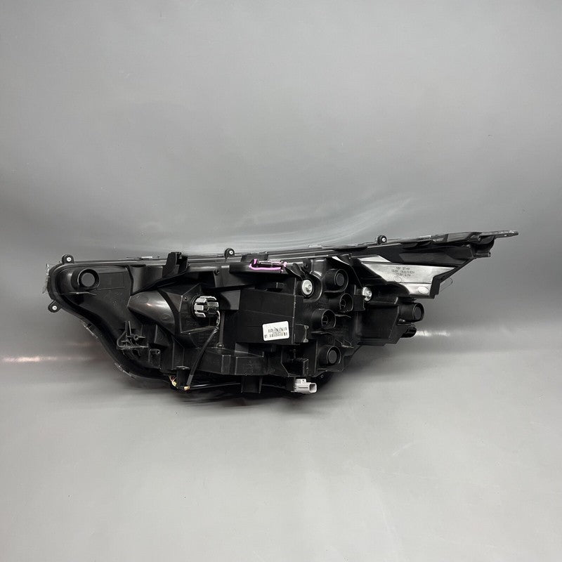 RAV 4 TOYOTA RAV 4 HEADLIGHT RIGHT PASSENGER 2022 2023 2024 LED OEM