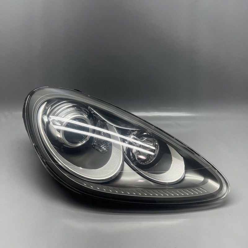 PORSCHE CAYENNE HEADLIGHT RIGHT PASSENGER XENON HID 2011 12 13 2014 7P