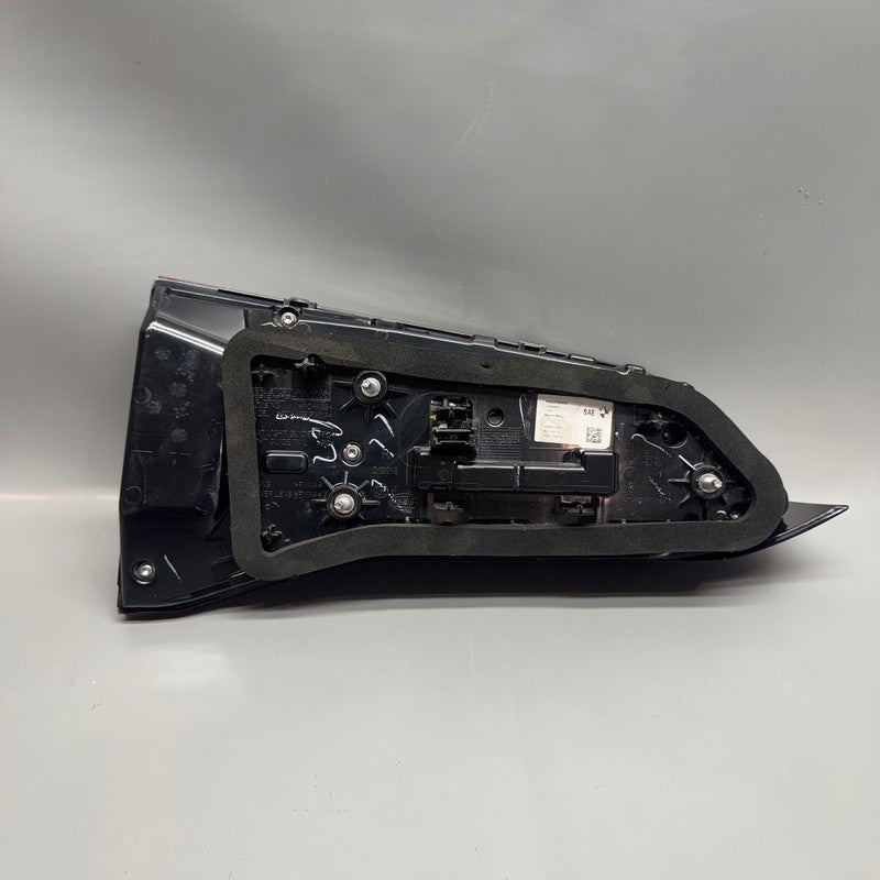 BMW X5 TAIL LIGHT INNER RIGHT PASSENGER LED 2019 2020 2021 2022 2023 O
