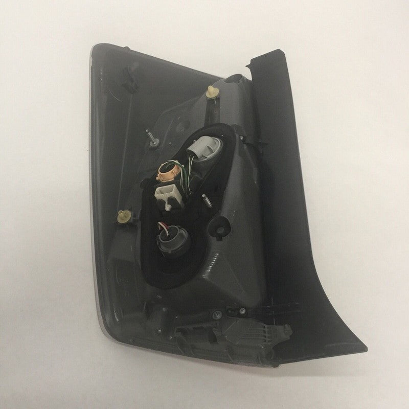 TOYOTA PRIUS TAIL LIGHT RIGHT SIDE 2010 2011 OEM