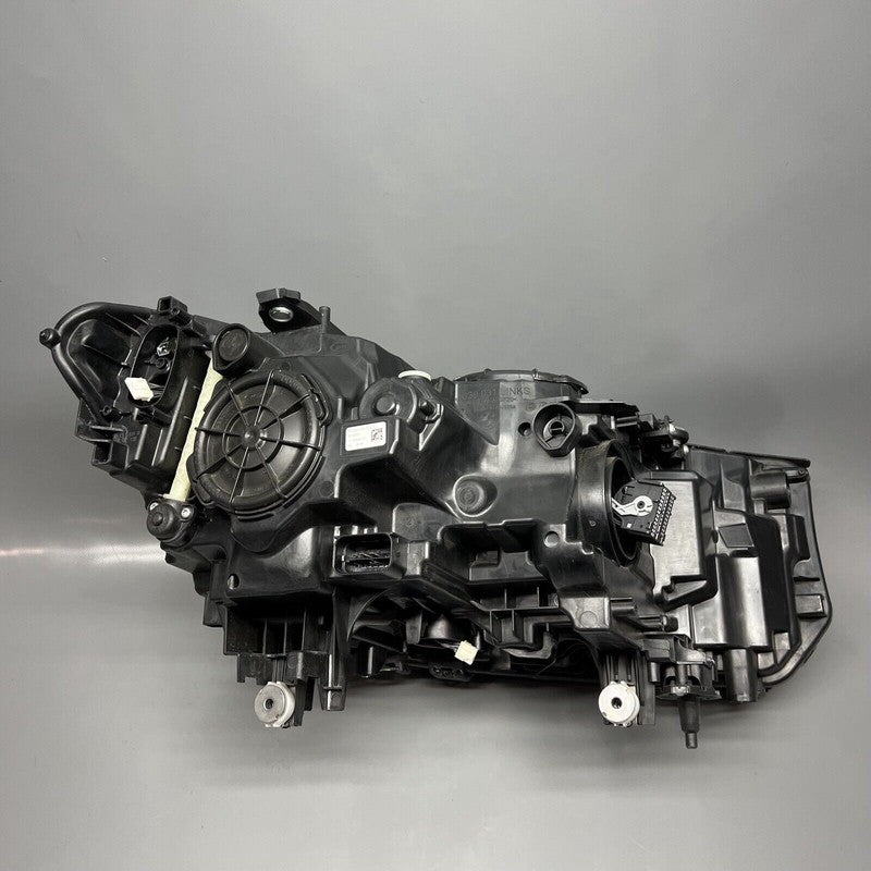 8497229-03 BMW 640 650 GT HEADLIGHT LEFT DRIVER 2018 2019 G32 OEM 8497229 LED STRIPE BURNED