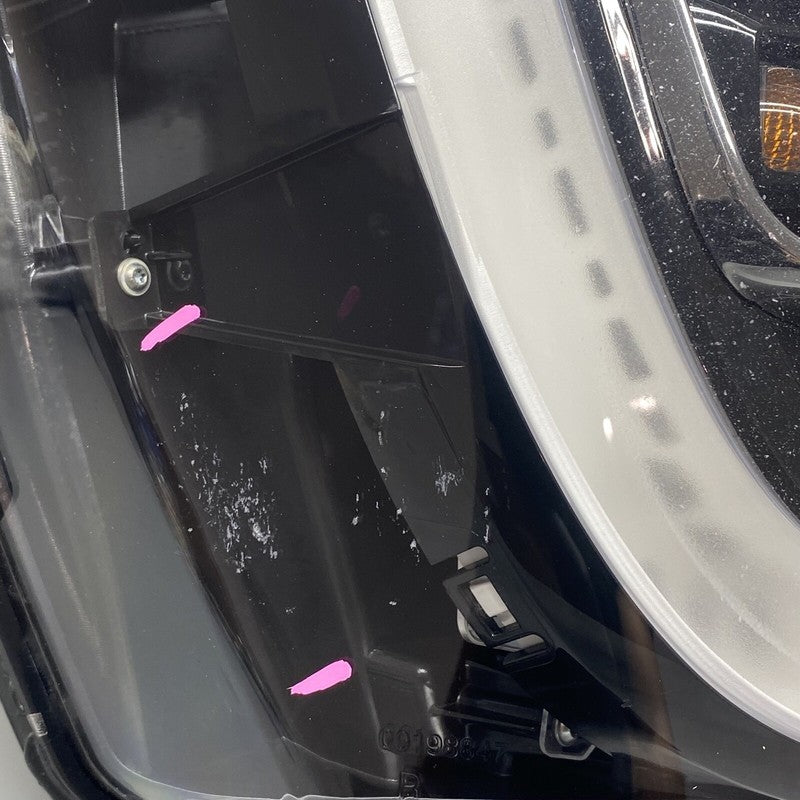 1034327-00-C TESLA MODEL X FOG LIGHT RIGHT PASSENGER 2016 2017 2018 2019 2020 1034327-00-C