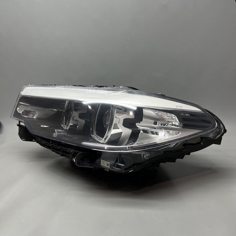8499119-01 BMW 530 HEADLIGHT LEFT DRIVER M5 540 2017 2018 2019 2020 OEM 8499119-01