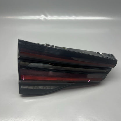 H3946305509 BMW X3 TAIL LIGHT INNER LEFT DRIVER 2022 2023 OEM H3946305509