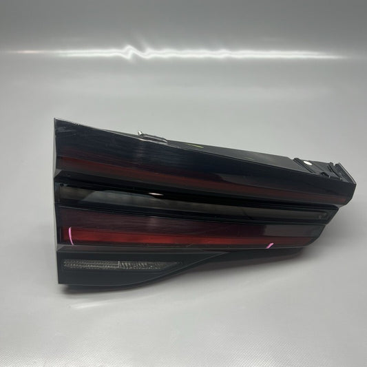 H3946305509 BMW X3 TAIL LIGHT INNER LEFT DRIVER 2022 2023 OEM H3946305509
