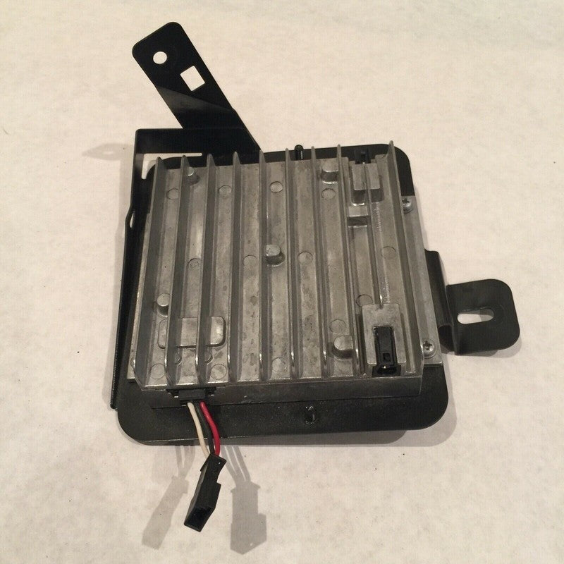 84.21 6918520-02 BMW 745 E65 MOTOROLA AMPLIFIER COMPENSATOR 2002 2003 2004 2005 OEM
