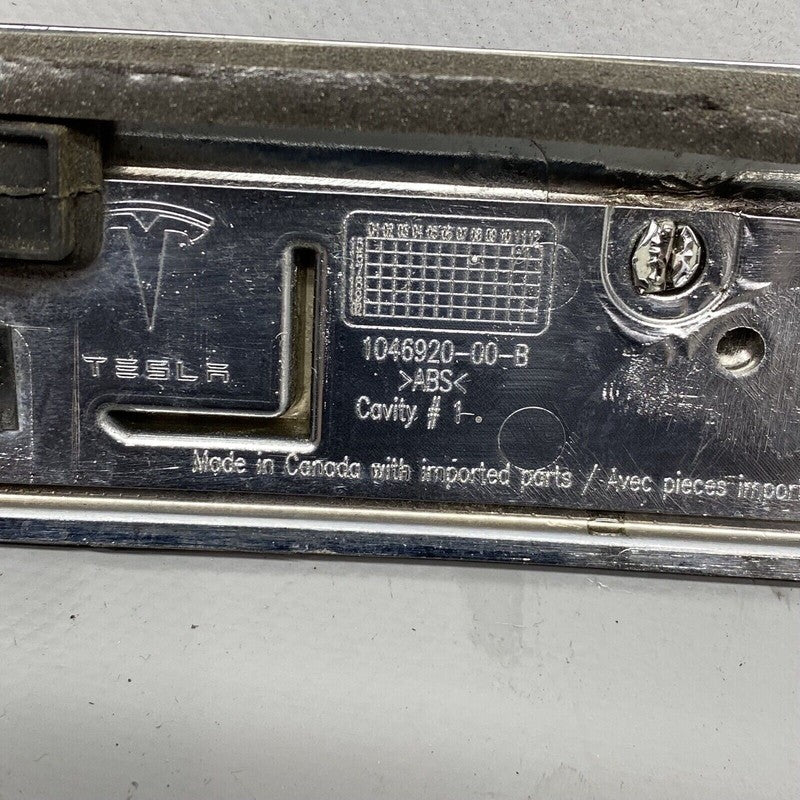 1046920-00-B TESLA MODEL X GATE CHROME TRIM WRAPPED 2016 2017 2018 2019 2020 OEM 1046920-00-B