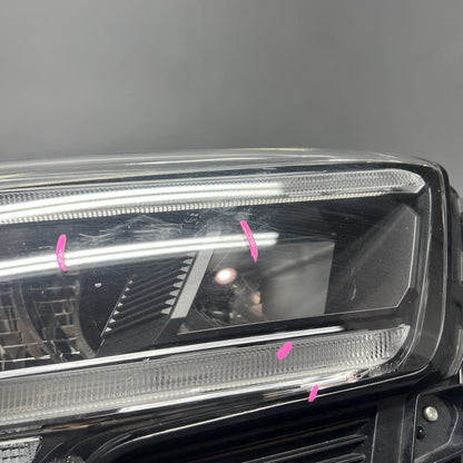 TOYOTA TACOMA HEADLIGHT RIGHT PASSENGER LED OEM 2020 2021 2022 2023