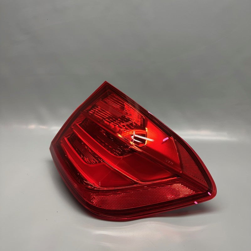 BMW 328 TAIL LIGHT RIGHT PASSENGER 320 2012 2013 2014 2015 SEDAN OEM 7