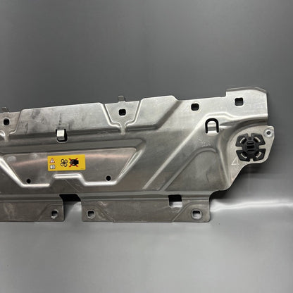 51647422287 BMW 330 RADIATOR CORE UPPER SUPPORT 2019 2020 2021 OEM 51647422287