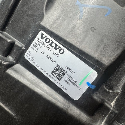 32450061 VOLVO EX30 ULTRA HEADLIGHT RIGHT PASSENGER SIDE LED 2025 OEM 32450061
