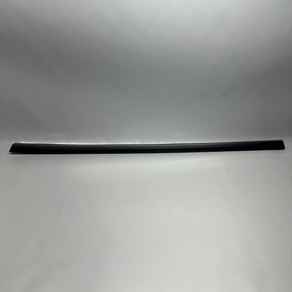 1495712-00-C TESLA MODEL Y DOOR WINDOW MOLDING LEFT REAR 2020 2021 2022 2023 OEM 1495712-00-C