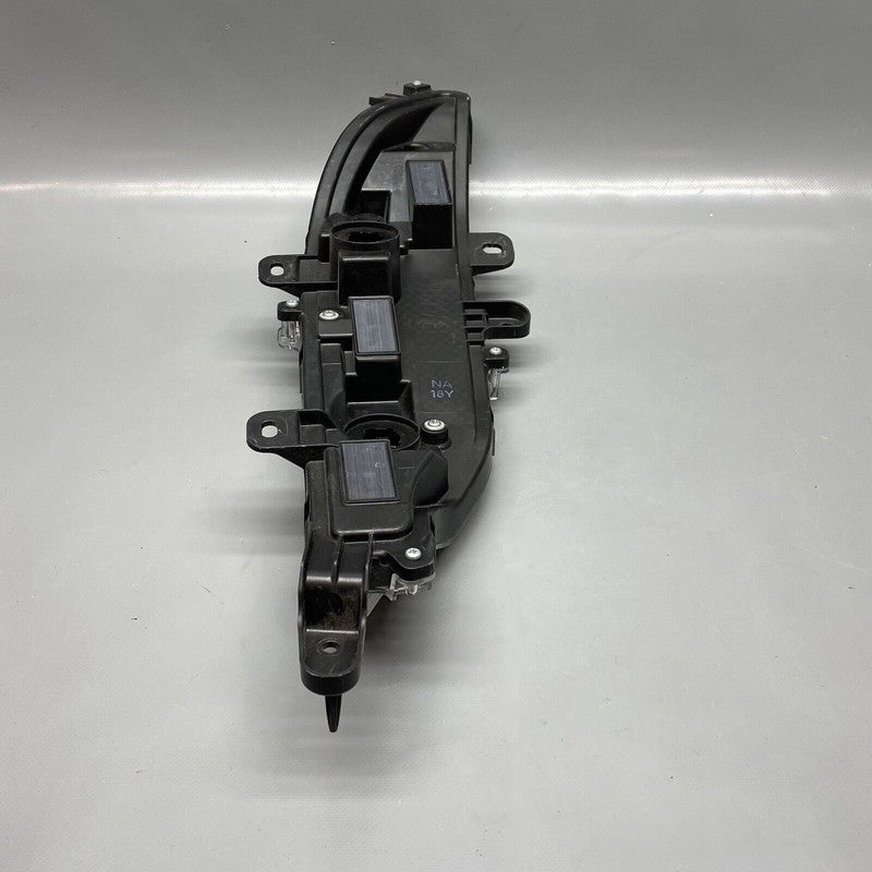 TOYOTA VENZA BUMPER SIGNAL LIGHT LEFT DRIVER 2021 2022 OEM