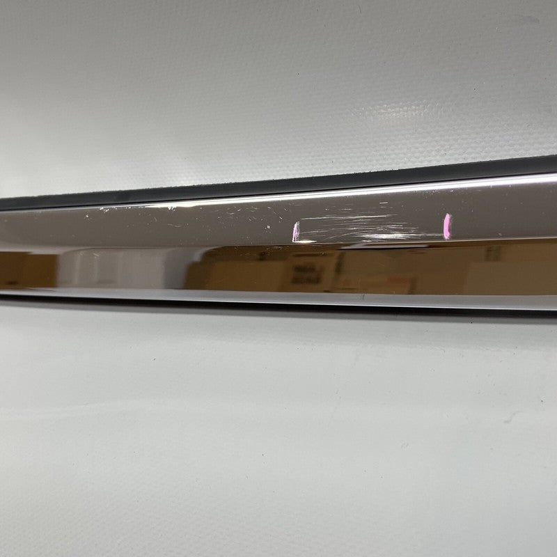 1032175-00-C TESLA MODEL X DOOR WINDOW MOLDING RIGHT FRONT 2016 17 18 19 2020 1032175-00-C