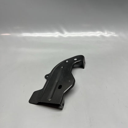 1092305-00-B TESLA MODEL 3 FENDER BRACKET RIGHT 2020 2021 2022 2023 OEM 1092305-00-B