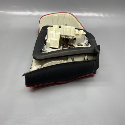 7154158 BMW 328 TAIL LIGHT RIGHT PASSENGER 7154158 2009 2010 2011 SEDAN LED OEM