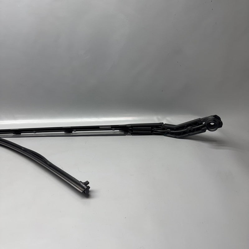 TESLA CYBERTRUCK WINDSHIELD WIPER 2024 2025 OEM 1853255-00-E
