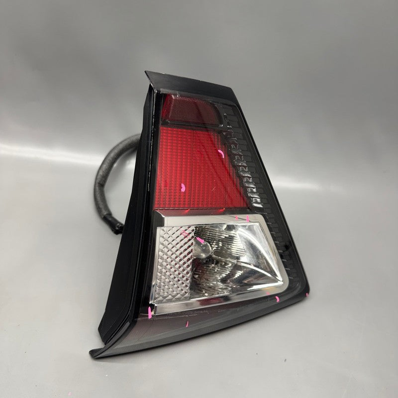 FORD ESCAPE TAIL LIGHT INNER RIGHT PASSENGER 2017 2018 2019 OEM GJ54-1