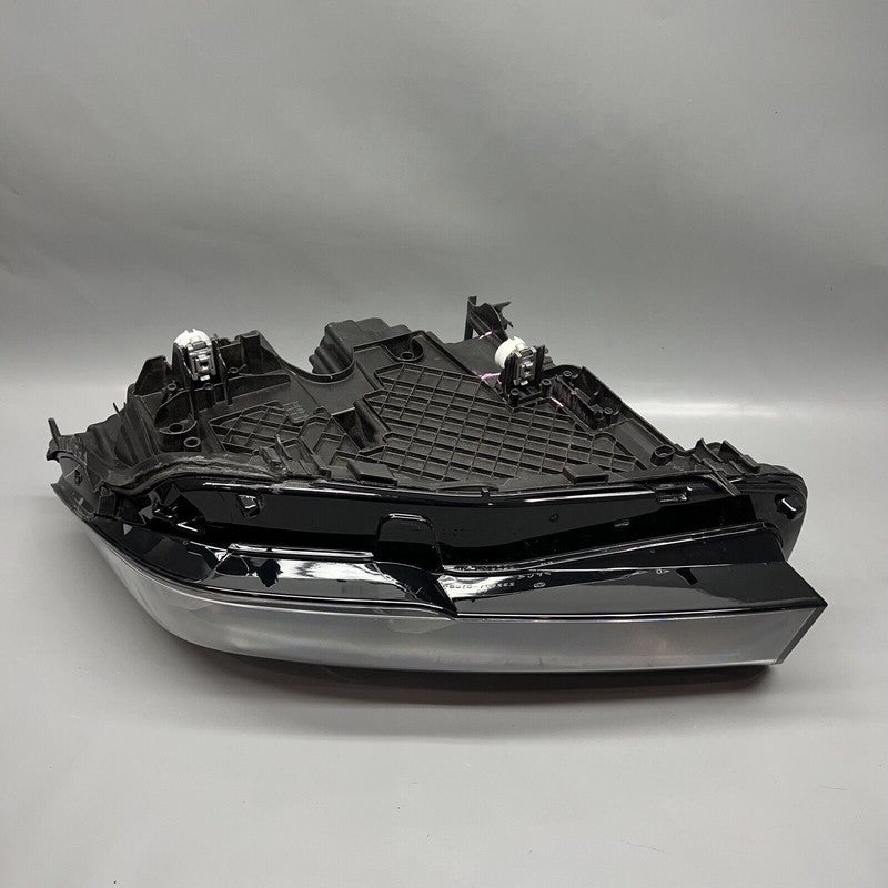 8082659-06 BMW 530 HEADLIGHT LEFT DRIVER 550 M5 LED 2021 2022 OEM 8082659-06