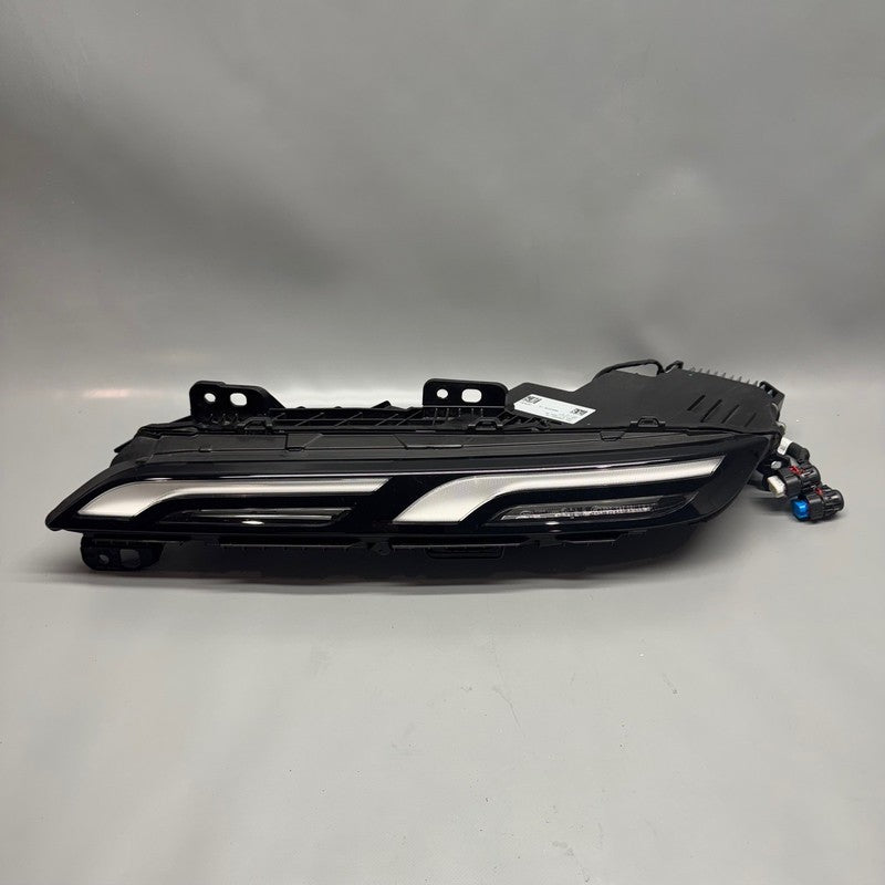 BMW I7 HEADLIGHT UPPER LEFT DRIVER 740I 2023 2024 LED OEM 9450079