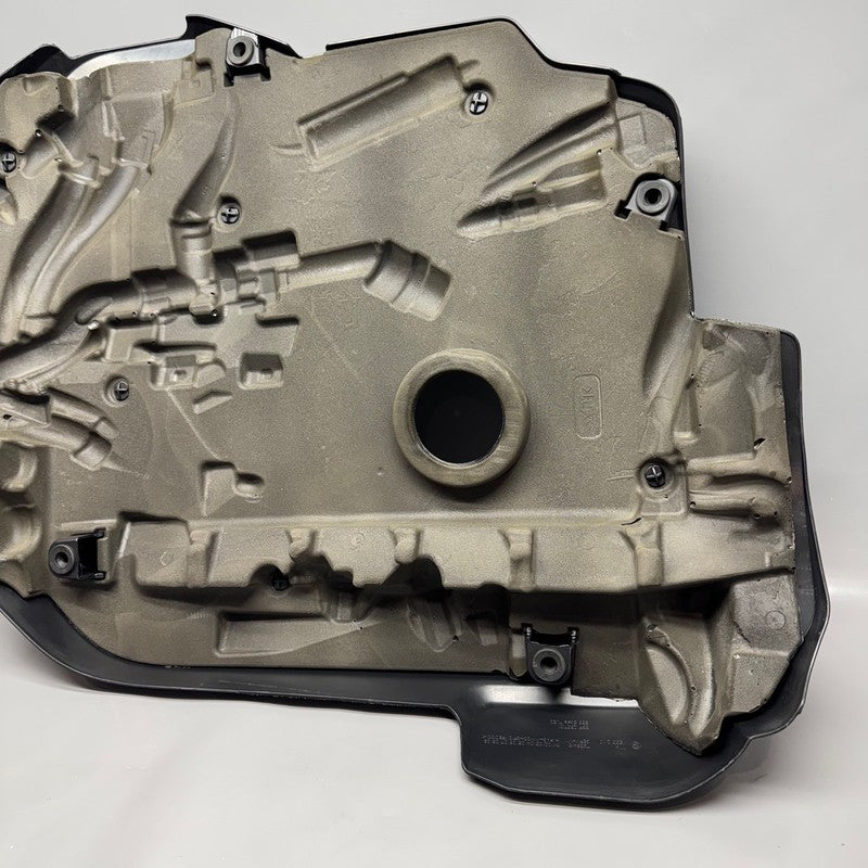 BMW 540 740 X5 X6 X7 ENGINE COVER 2024 2025 2026 OEM 7935418