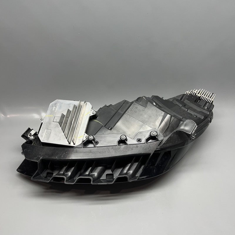 1077372-10-i TESLA MODEL 3 HEADLIGHT RIGHT PASSENGER 2017 2018 2019 2020 LED OEM 1077372-10-i