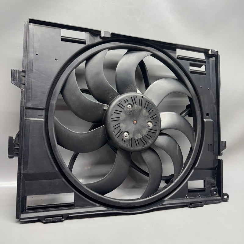 8625440 BMW 228I RADIATOR FAN 335I 435I 2016 2017 2018 2019 2020 OEM 8625440