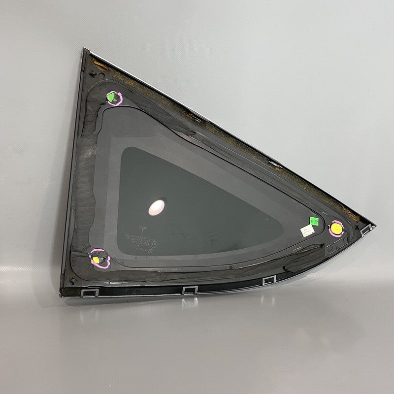 1034906-80-F TESLA MODEL X QUARTER GLASS LEFT REAR 1034906-80-F 2016 2017 2018 2019 2020 OEM