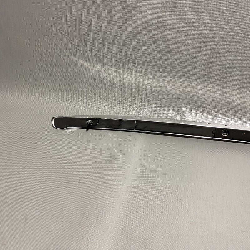 8R0860022J AUDI Q5 LUGGAGE RACK RIGHT 2009 2010 2011 2012 2013 2014 2015 2016 2017 OEM