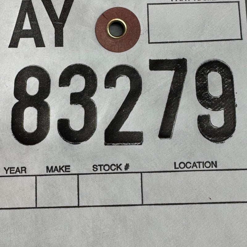 1741538-00-C TESLA CYBERTRUCK BEDSIDE SAIL APPLIQUE LEFT 2023 2024 OEM 1741538-00-C