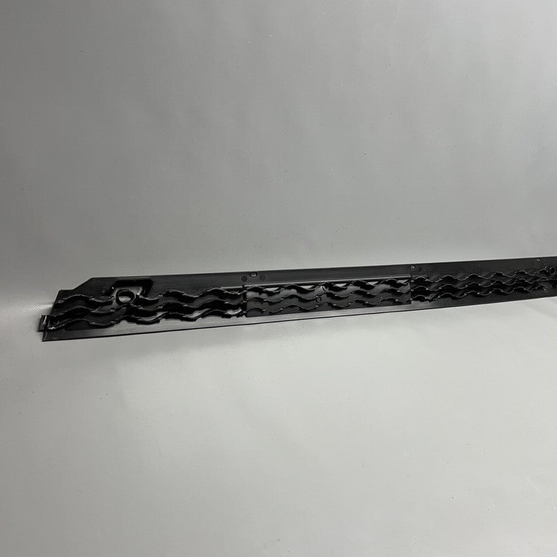 1819654-00 TESLA CYBERTRUCK TOP PAD PANEL TRIM 2024 2025 OEM 1819654-00