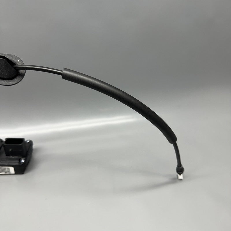 1607991-00-E TESLA MODEL S DOOR LOCK LATCH RIGHT FRONT 2021 2022 2023 OEM 1607991-00-E