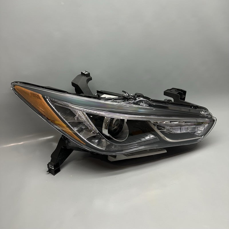 26010 9NR0B INFINITI QX60 HEADLIGHT RIGHT PASSENGER 2019 2020 LED OEM 260109NR0B